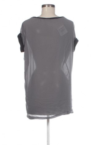 Női blúz Please, Méret S, Szín Szürke, Ár 5 839 Ft