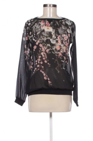 Dámská halenka Please, Velikost S, Barva Vícebarevné, Cena  629,00 Kč