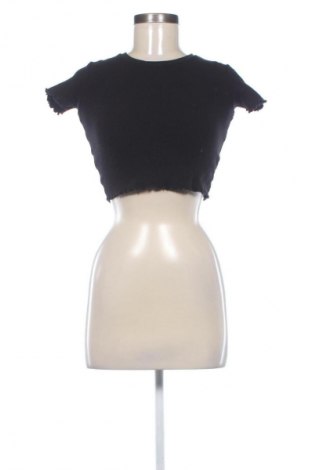 Dámská halenka Pull&Bear, Velikost S, Barva Černá, Cena  179,00 Kč