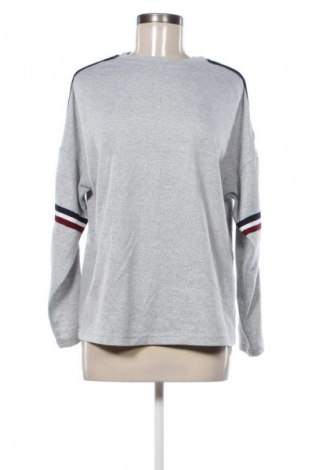 Γυναικεία μπλούζα Sisters Point, Μέγεθος S, Χρώμα Γκρί, Τιμή 4,99 €