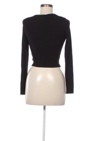 Dámská halenka Stradivarius, Velikost M, Barva Černá, Cena  49,00 Kč