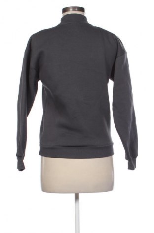 Dámská halenka Trendyol, Velikost XS, Barva Šedá, Cena  981,00 Kč