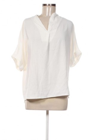 Дамска блуза Unbranded, Размер M, Цвят Бял, Цена 7,66 €