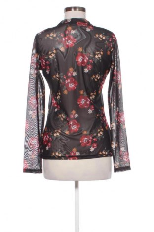 Дамска блуза Unbranded, Размер M, Цвят Многоцветен, Цена 4,60 €