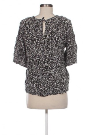 Дамска блуза Vero Moda, Размер XL, Цвят Многоцветен, Цена 6,64 €