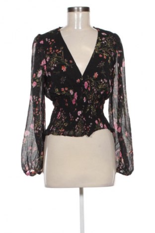 Γυναικεία μπλούζα Vero Moda, Μέγεθος M, Χρώμα Πολύχρωμο, Τιμή 3,99 €