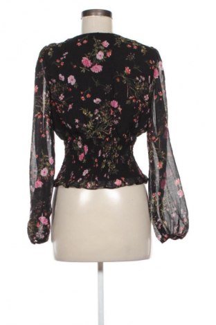 Γυναικεία μπλούζα Vero Moda, Μέγεθος M, Χρώμα Πολύχρωμο, Τιμή 3,99 €