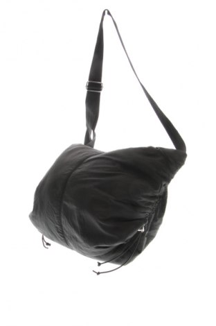 Dámská kabelka  Primark, Barva Černá, Cena  312,00 Kč