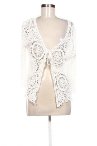 Damen Strickjacke Lucia, Größe M, Farbe Weiß, Preis 35,99 €