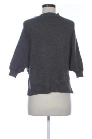 Γυναικεία ζακέτα Marika, Μέγεθος S, Χρώμα Γκρί, Τιμή 7,99 €