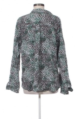 Dámska košeľa  Geisha, Veľkosť XL, Farba Viacfarebná, Cena  4,95 €