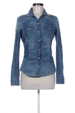 Γυναικείο πουκάμισο Guess, Μέγεθος S, Χρώμα Μπλέ, Τιμή 40,00 €
