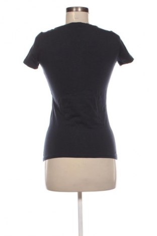 Tricou de femei Armani Jeans, Mărime M, Culoare Albastru, Preț 215,99 Lei