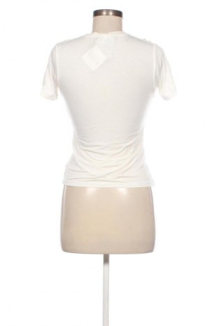 Γυναικείο t-shirt Bumpro, Μέγεθος M, Χρώμα Λευκό, Τιμή 11,99 €