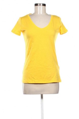 Дамска тениска Colours Of The World, Размер M, Цвят Жълт, Цена 14,00 €