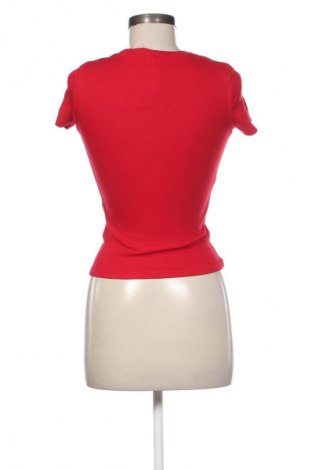 Γυναικείο t-shirt Cropp, Μέγεθος XS, Χρώμα Κόκκινο, Τιμή 18,99 €