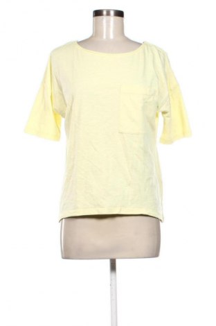 Дамска тениска Esprit, Размер XS, Цвят Жълт, Цена 3,06 €