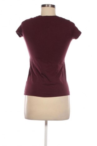 Γυναικείο t-shirt Fb Sister, Μέγεθος XXS, Χρώμα Κόκκινο, Τιμή 5,99 €