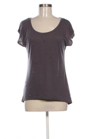 Dámské tričko Peppercorn, Velikost M, Barva Šedá, Cena  169,00 Kč