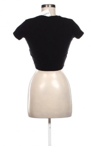 Γυναικείο t-shirt Sinsay, Μέγεθος S, Χρώμα Μαύρο, Τιμή 7,99 €