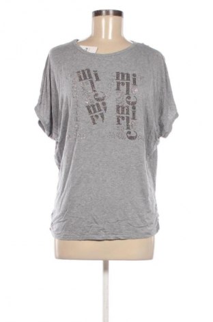 Дамска тениска Unbranded, Размер XL, Цвят Многоцветен, Цена 6,13 €