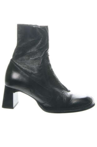 Damskie botki ASOS, Rozmiar 41, Kolor Czarny, Cena 386,99 zł