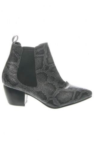 Damskie botki ASOS, Rozmiar 37, Kolor Kolorowy, Cena 348,99 zł