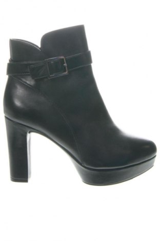 Damskie botki Alesya, Rozmiar 39, Kolor Czarny, Cena 604,99 zł