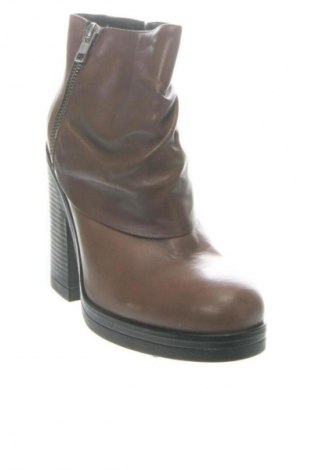 Damskie botki Alesya, Rozmiar 38, Kolor Brązowy, Cena 539,99 zł