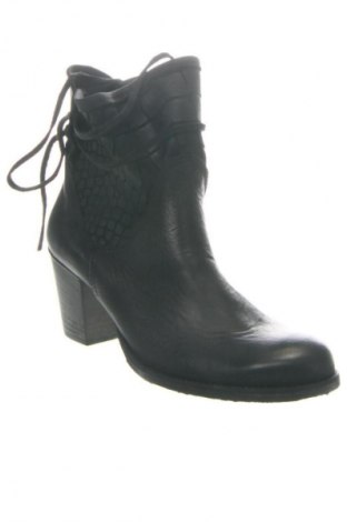 Damskie botki Alesya, Rozmiar 40, Kolor Czarny, Cena 539,99 zł
