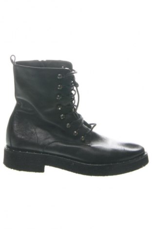 Дамски боти Bertoni, Размер 38, Цвят Черен, Цена 41,41 €