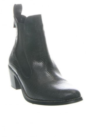 Damskie botki Buttero, Rozmiar 37, Kolor Czarny, Cena 439,99 zł