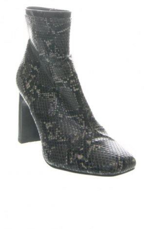 Γυναικεία μποτάκια Catwalk, Μέγεθος 38, Χρώμα Πολύχρωμο, Τιμή 81,99 €