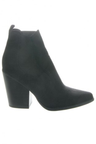 Damskie botki Catwalk, Rozmiar 39, Kolor Czarny, Cena 398,99 zł