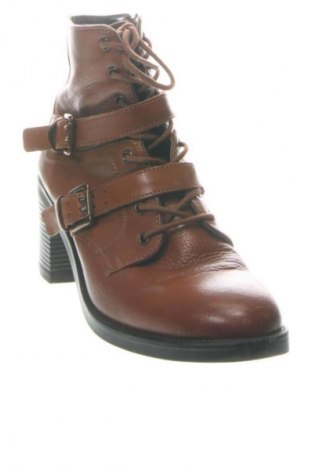 Γυναικεία μποτάκια Dune, Μέγεθος 39, Χρώμα Καφέ, Τιμή 75,96 €