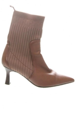 Γυναικεία μποτάκια Hispanitas, Μέγεθος 38, Χρώμα  Μπέζ, Τιμή 110,00 €