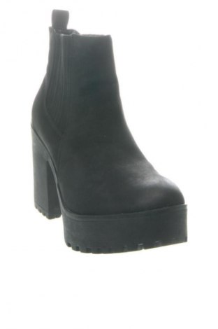 Γυναικεία μποτάκια House, Μέγεθος 36, Χρώμα Μαύρο, Τιμή 32,21 €