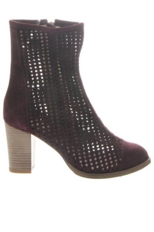 Damskie botki Ingiliz, Rozmiar 39, Kolor Czerwony, Cena 1 676,19 zł