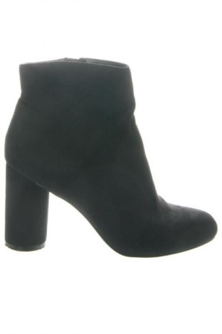 Damskie botki Justfab, Rozmiar 35, Kolor Czarny, Cena 171,47 zł