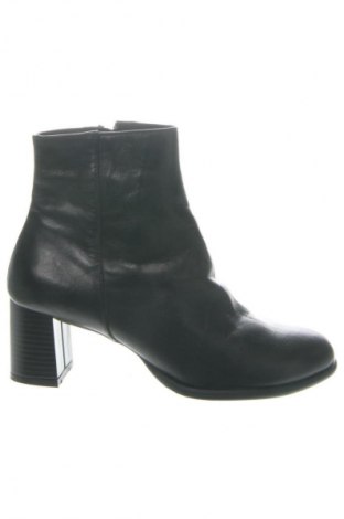 Damskie botki Lavorazione Artigianale, Rozmiar 38, Kolor Czarny, Cena 557,01 zł