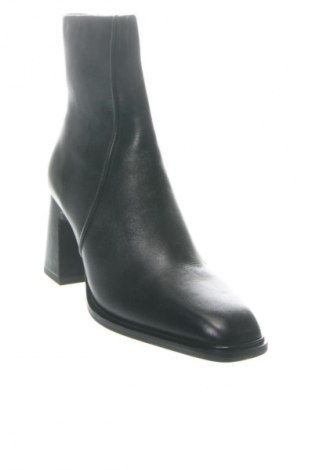 Дамски боти NEWD. Tamaris, Размер 40, Цвят Черен, Цена 107,37 €