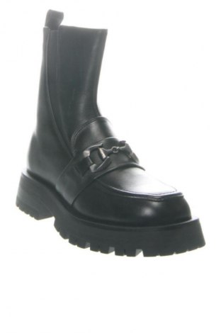 Дамски боти NEWD. Tamaris, Размер 38, Цвят Черен, Цена 107,37 €