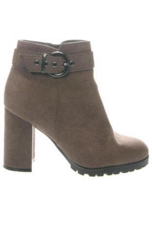 Damskie botki Primark, Rozmiar 36, Kolor Brązowy, Cena 171,47 zł