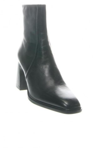 Дамски боти Tamaris, Размер 39, Цвят Черен, Цена 73,11 €