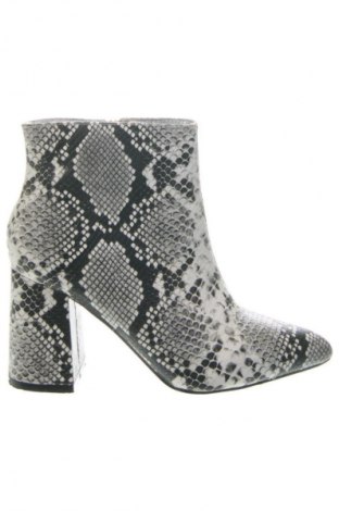 Дамски боти Tendenz, Размер 36, Цвят Многоцветен, Цена 32,72 €