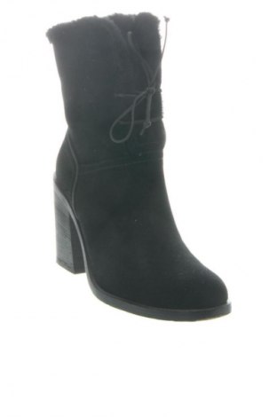 Damskie botki UGG Australia, Rozmiar 40, Kolor Czarny, Cena 694,99 zł