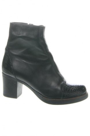 Damskie botki Unbranded, Rozmiar 35, Kolor Kolorowy, Cena 166,99 zł