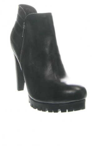 Γυναικεία μποτάκια Unbranded, Μέγεθος 39, Χρώμα Μαύρο, Τιμή 75,29 €