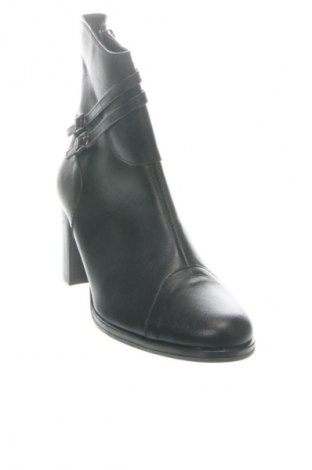 Γυναικεία μποτάκια Unbranded, Μέγεθος 39, Χρώμα Μαύρο, Τιμή 52,00 €