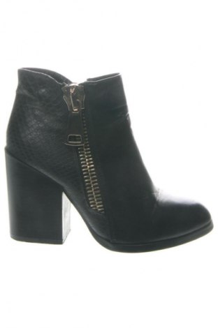Γυναικεία μποτάκια Unbranded, Μέγεθος 37, Χρώμα Μαύρο, Τιμή 32,99 €